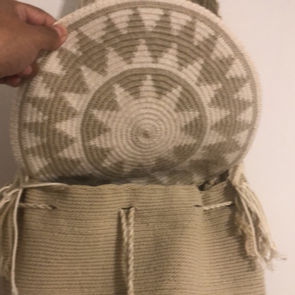 NWOT Authentic Wayuu Indians Ethnic crochet mochila bag - Picture 2 of 10